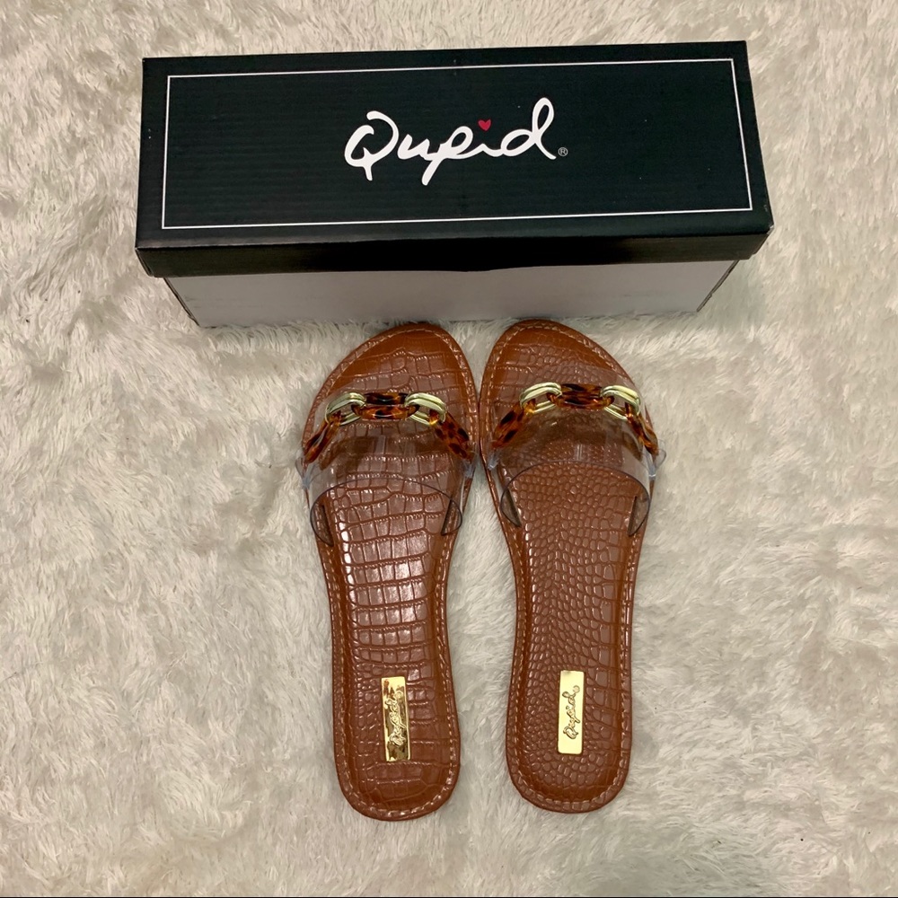 NWT Clear Sandals